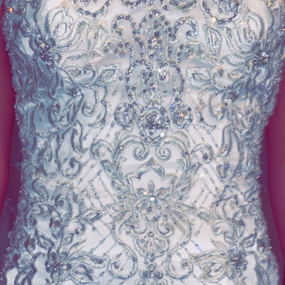 2017 Allure Bridal Gown- never used - Picture 7 of 11